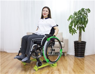 Exercise wheelchair